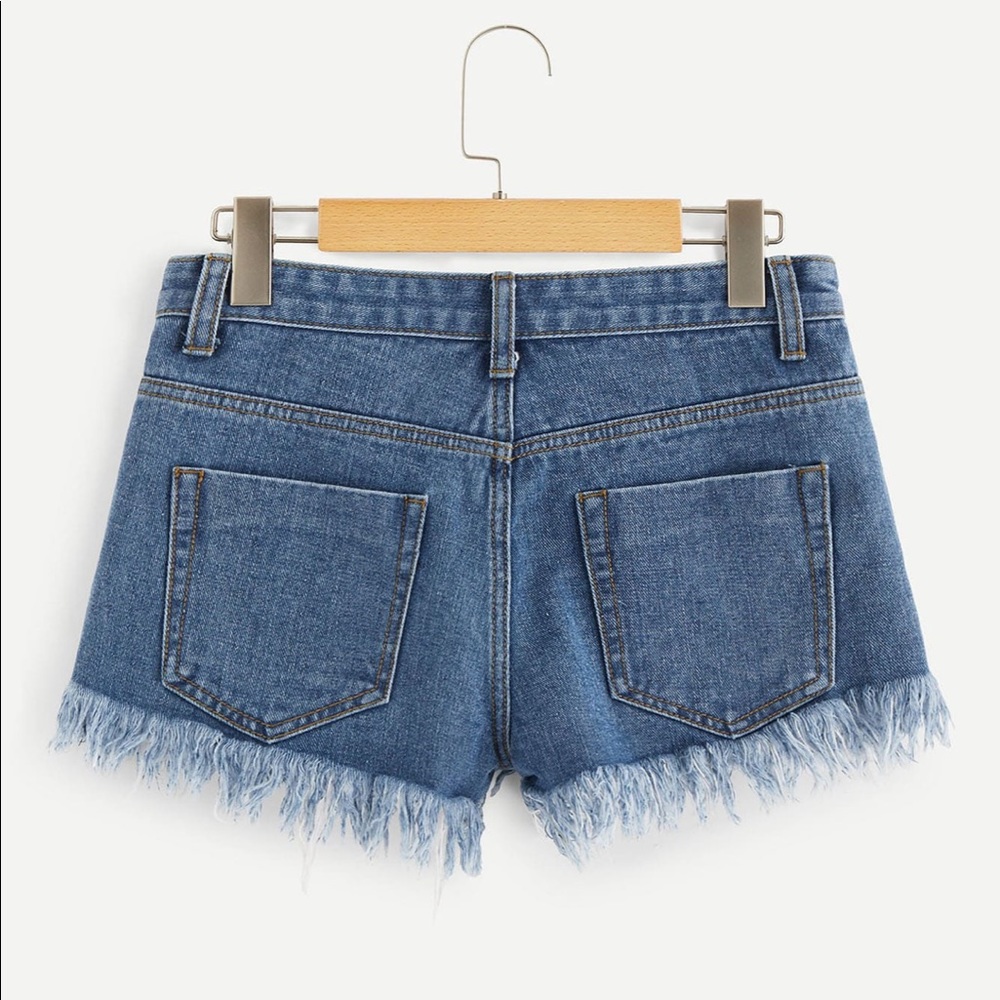 CHARA💙 blue distressed denim shorts ripped - Picture 2 of 5